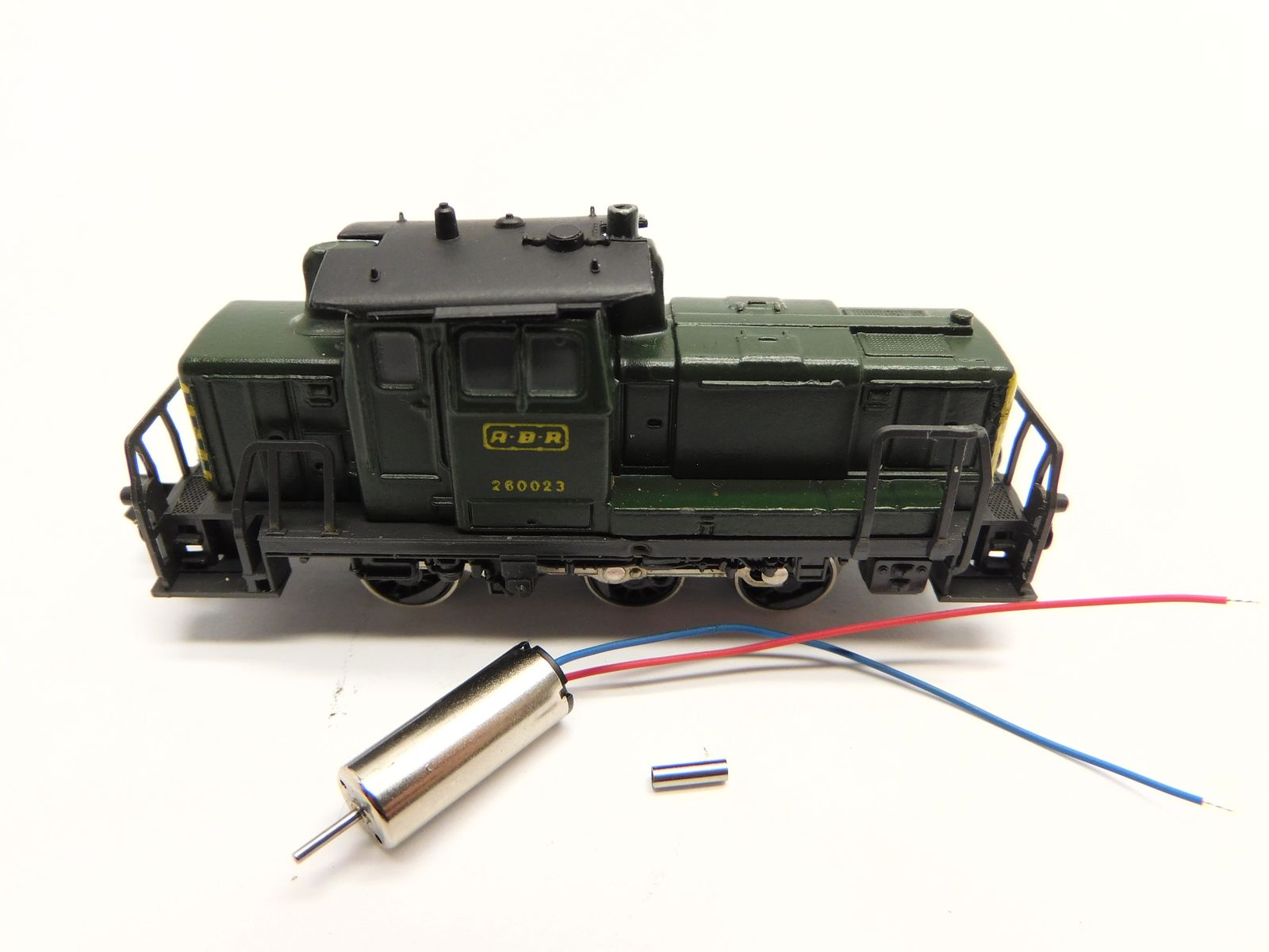 Micromotor.EU NRI003 – Ombouwmotor voor Rivarossi/Atlas SNCB BR 260 023 en DB BR 261 – N