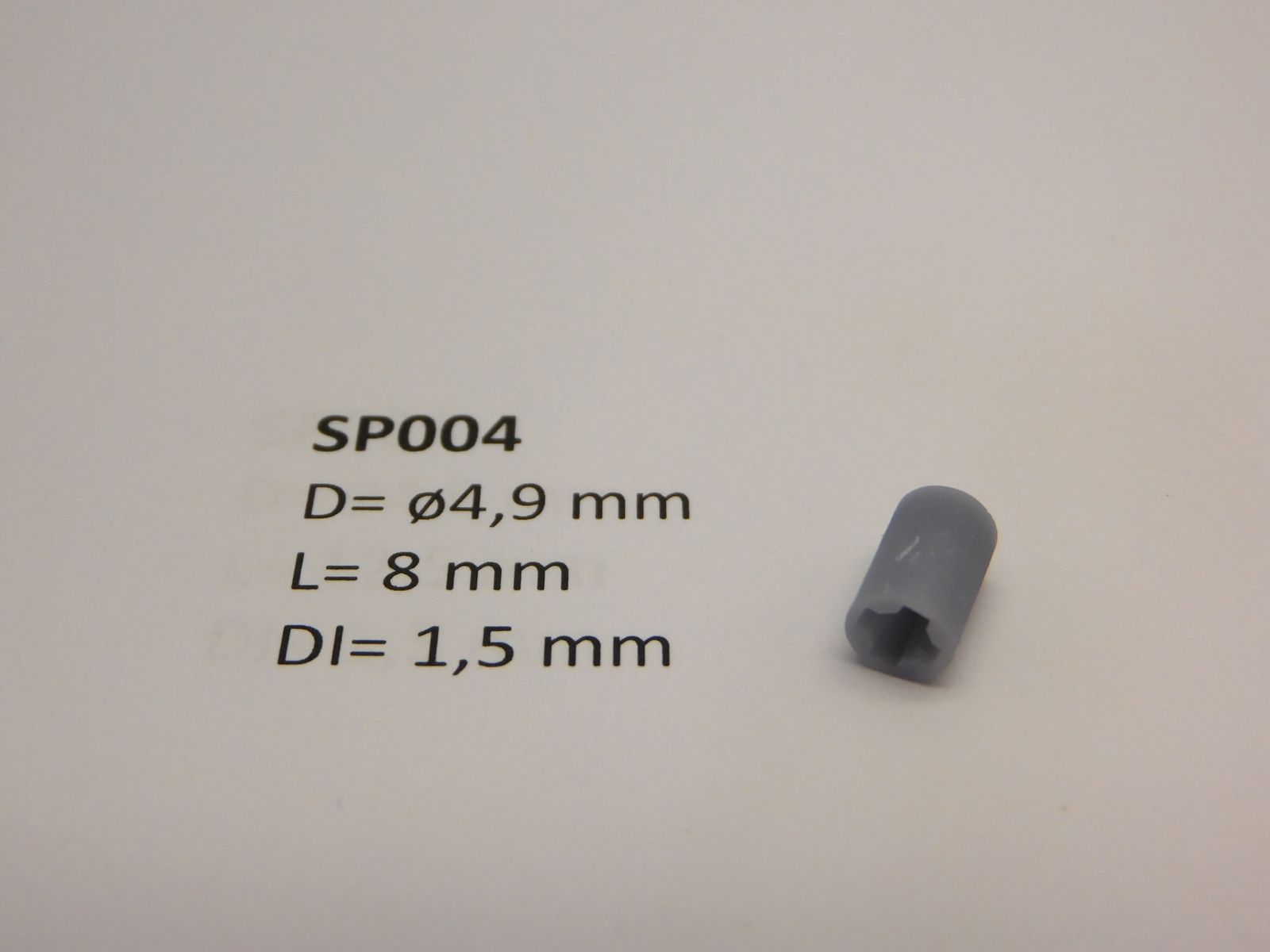 Micromotor.EU SP004 – Cardankoppeling met kruis – Ø 4,9 × 8 mm – Voor as van 1,5 mm
