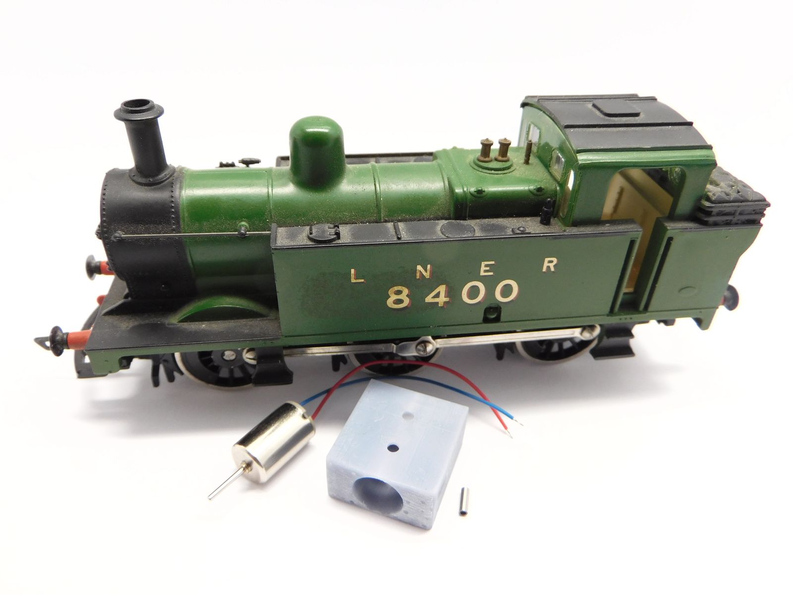 Micromotor.EU T008 – Ombouwmotor T008 voor Hornby 0-4-0T Pug, Class 08, 0F, 3F, 4P (Fowler), 58, 142 en 466 – OO