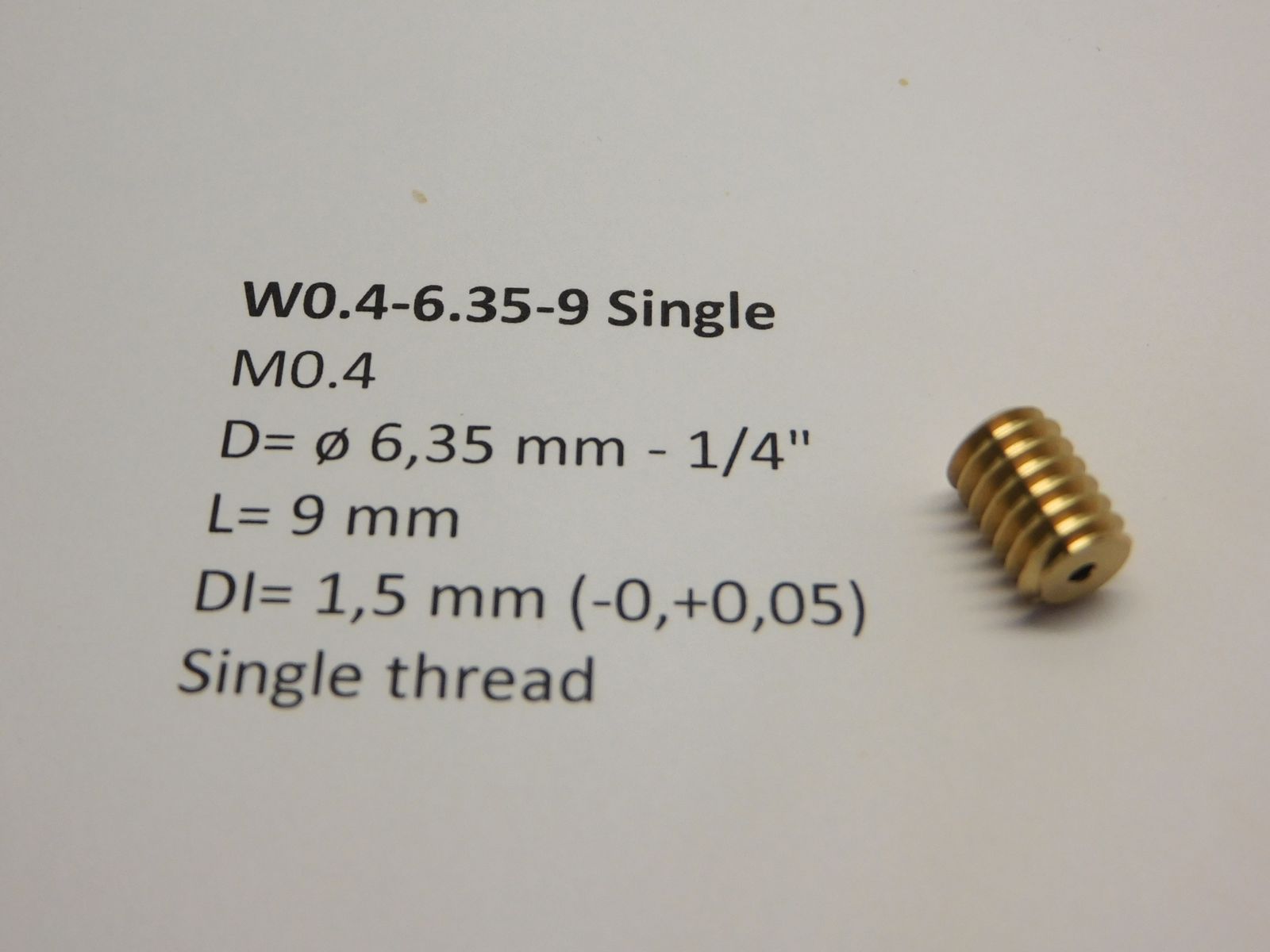 Micromotor.EU W0.4-6.35-9 Single – Wormwiel M0,4 – Diameter 6,35 mm – Lengte 9 mm – Binnendiameter 1,5 mm