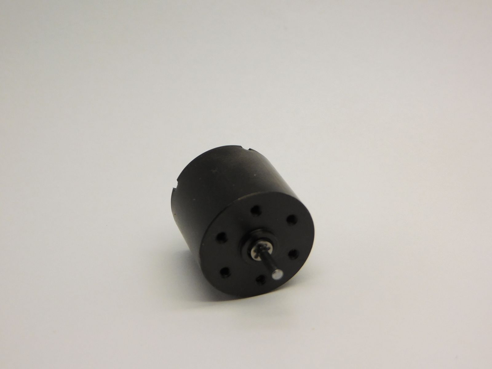 Micromotor.EU 1715S – Motor – Ø 17 × 15 mm – Enkele as – 12 V