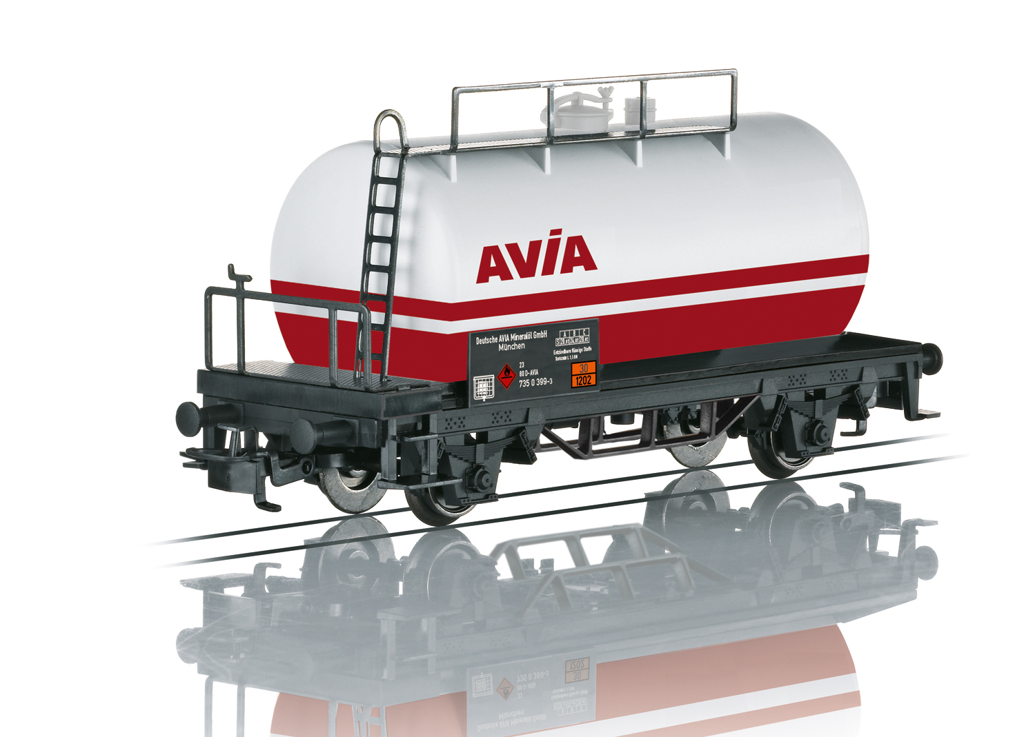 Mineralöl-Kesselwagen AVIA