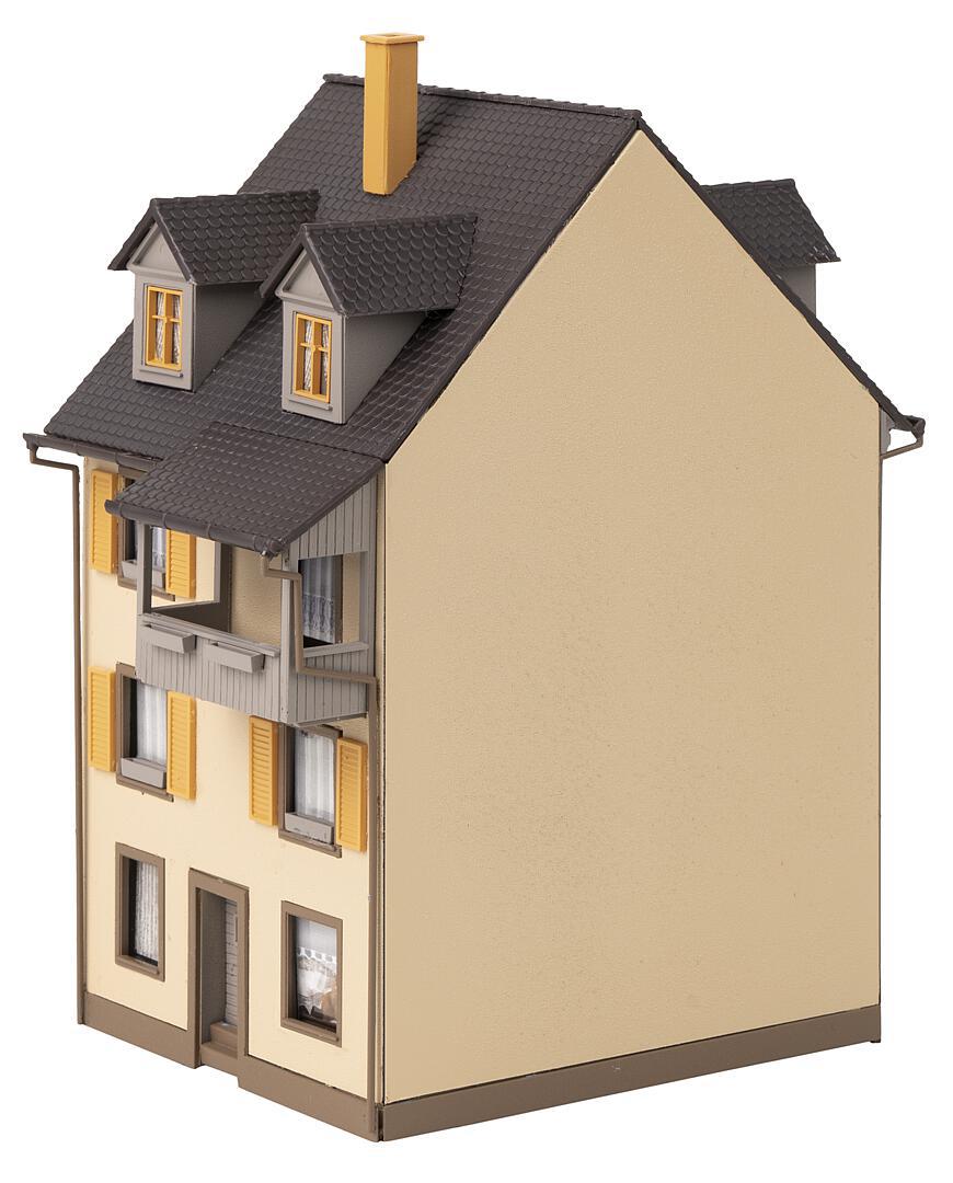 Oud Herenhuis Met Schutting