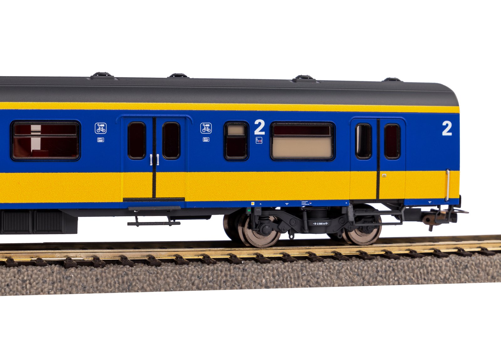 Personenwagen ICR 2. Kl. mit Gepäck NS IV