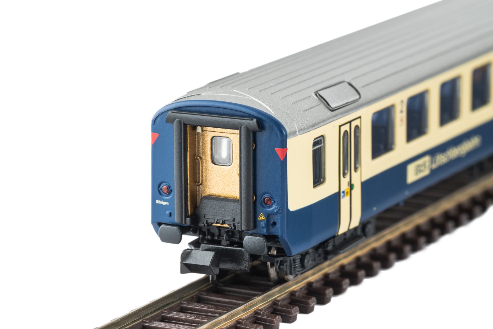 PIKO 94387 – BLS EW I personenrijtuig 2e klas met woordmerk en buitendraaideuren – Tijdperk V – N