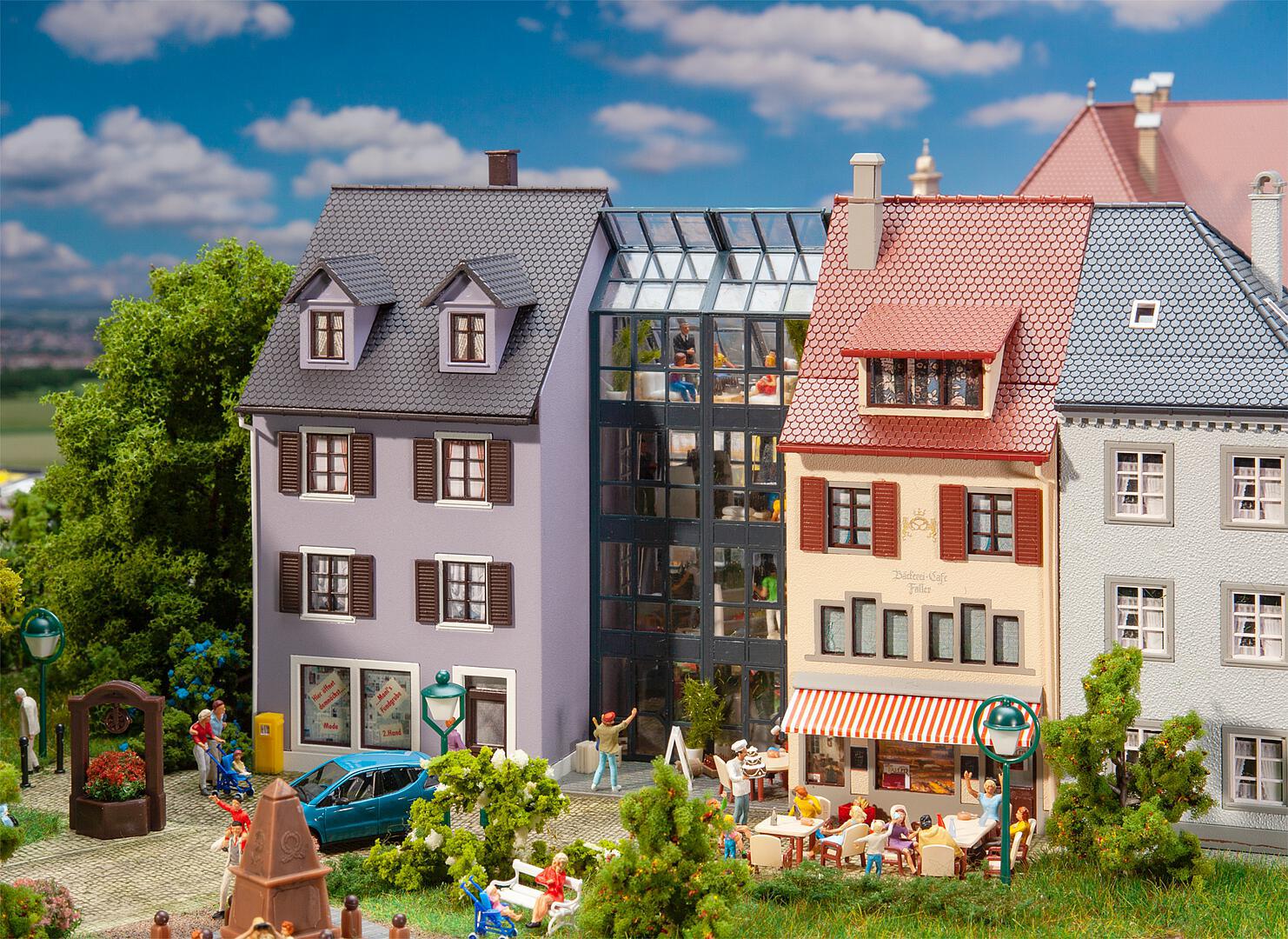 Rij Kleine Stadshuizen