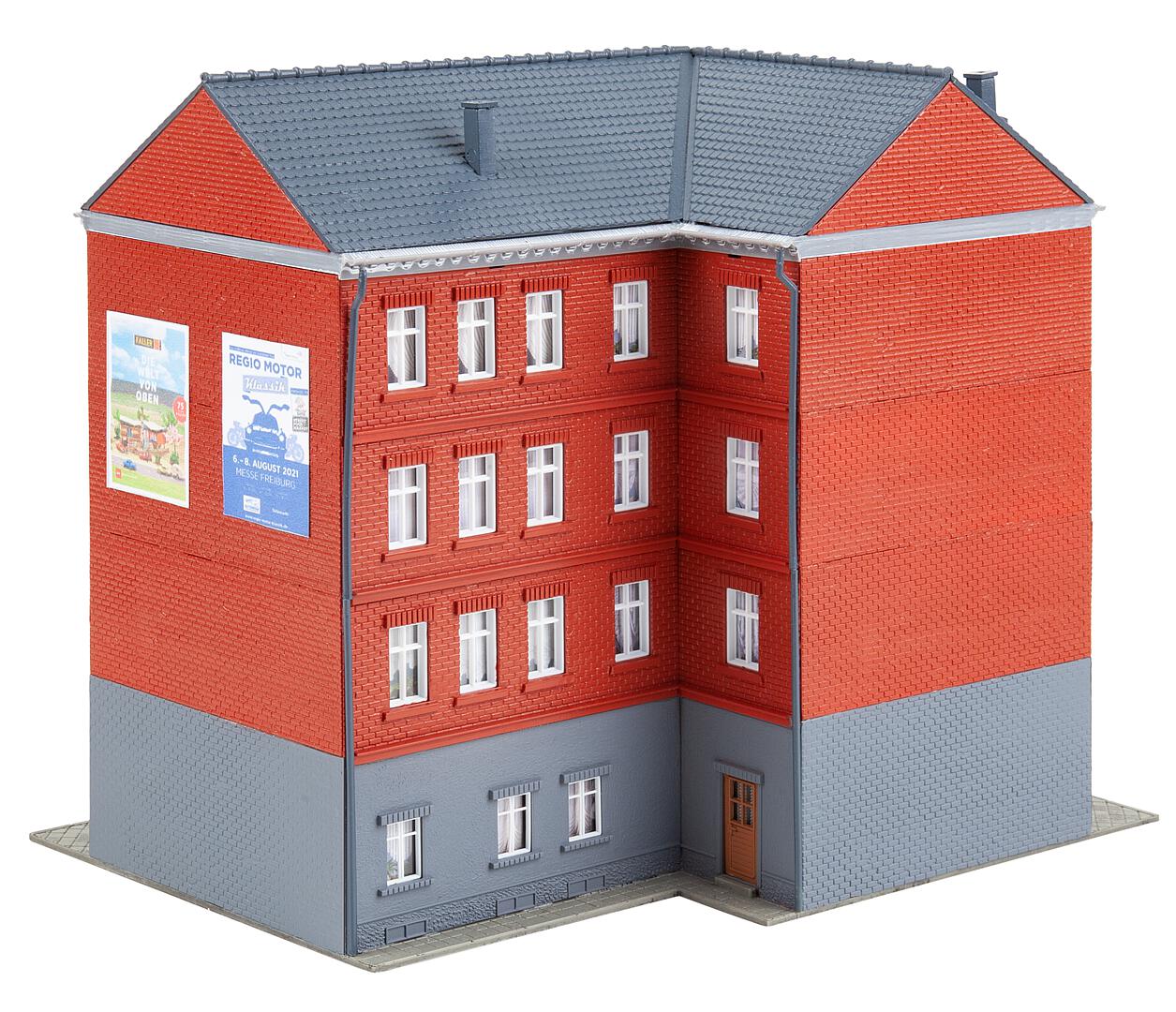 Stadhoekhuis Met Tattoostudio