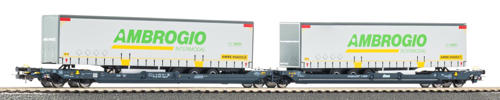 T3000e Wascosa mit 2 Trailer Ambrogio VI