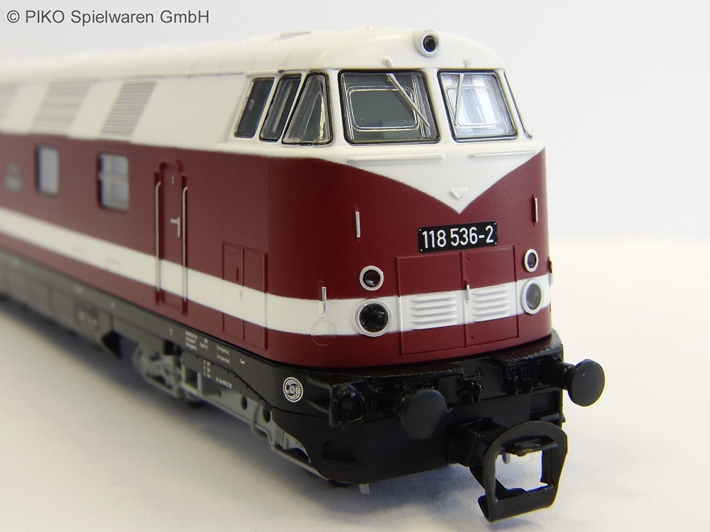TT-Diesellok BR 118 DR IV, 4-achsig