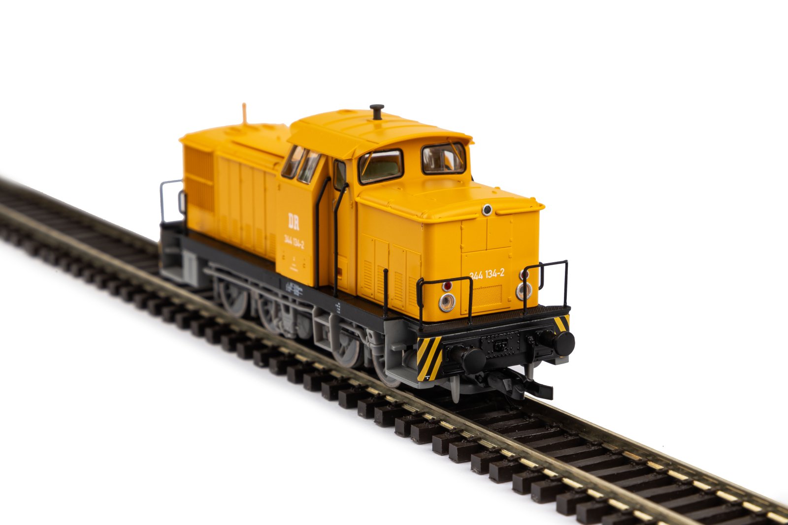 TT-Diesellok BR 344 DR V + DSS PluX16