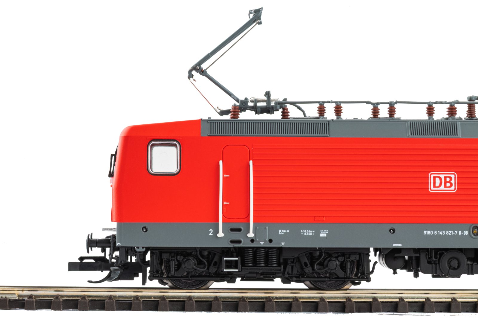 TT-E-Lok BR 143 DB AG VI + DSS Next18