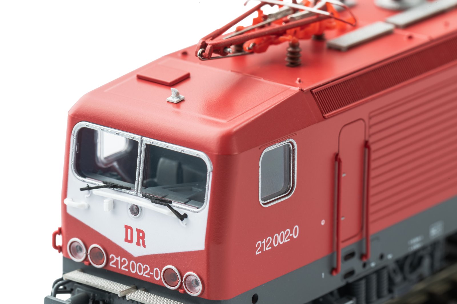 TT-E-Lok BR 212 DR IV + DSS Next18