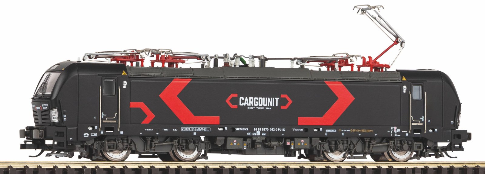 TT-E-Lok BR EU46 CargoUnit VI + DSS PluX22