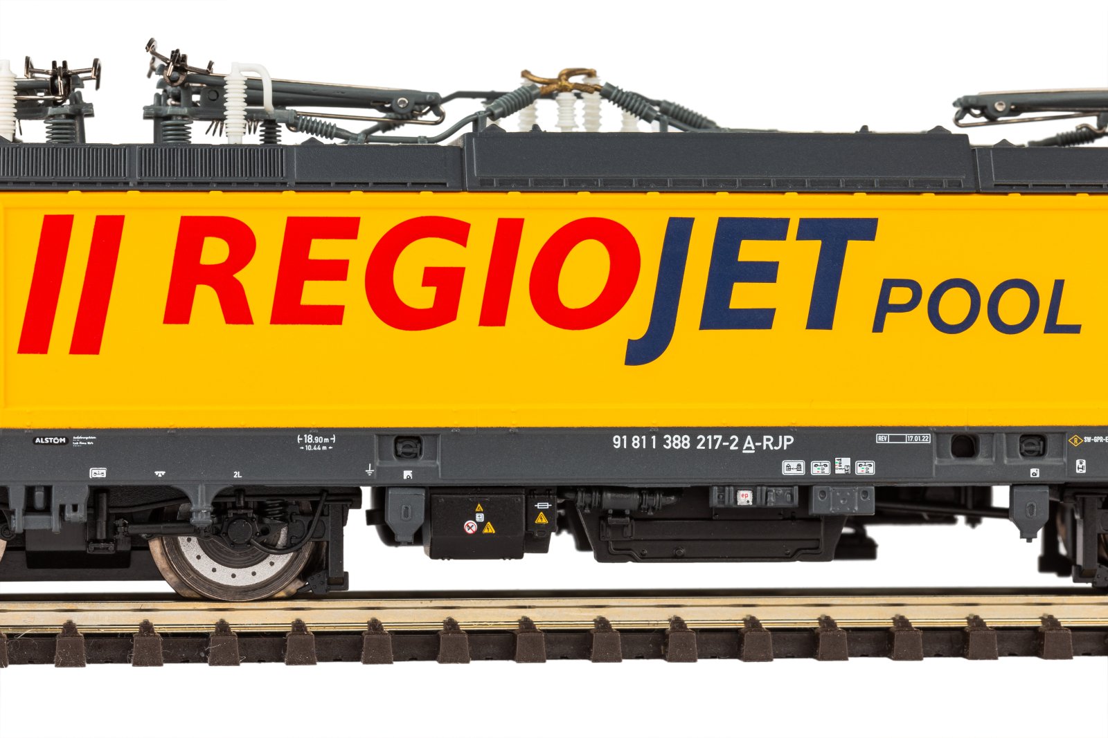 TT-E-Lok/Sound BR 388 Regiojet VI + PluX22 Dec.