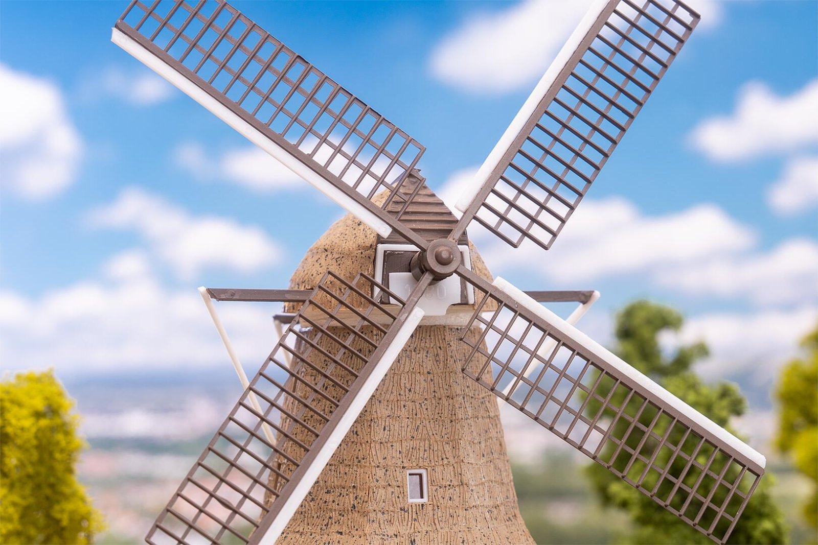Windmühle Mit Putzsockel