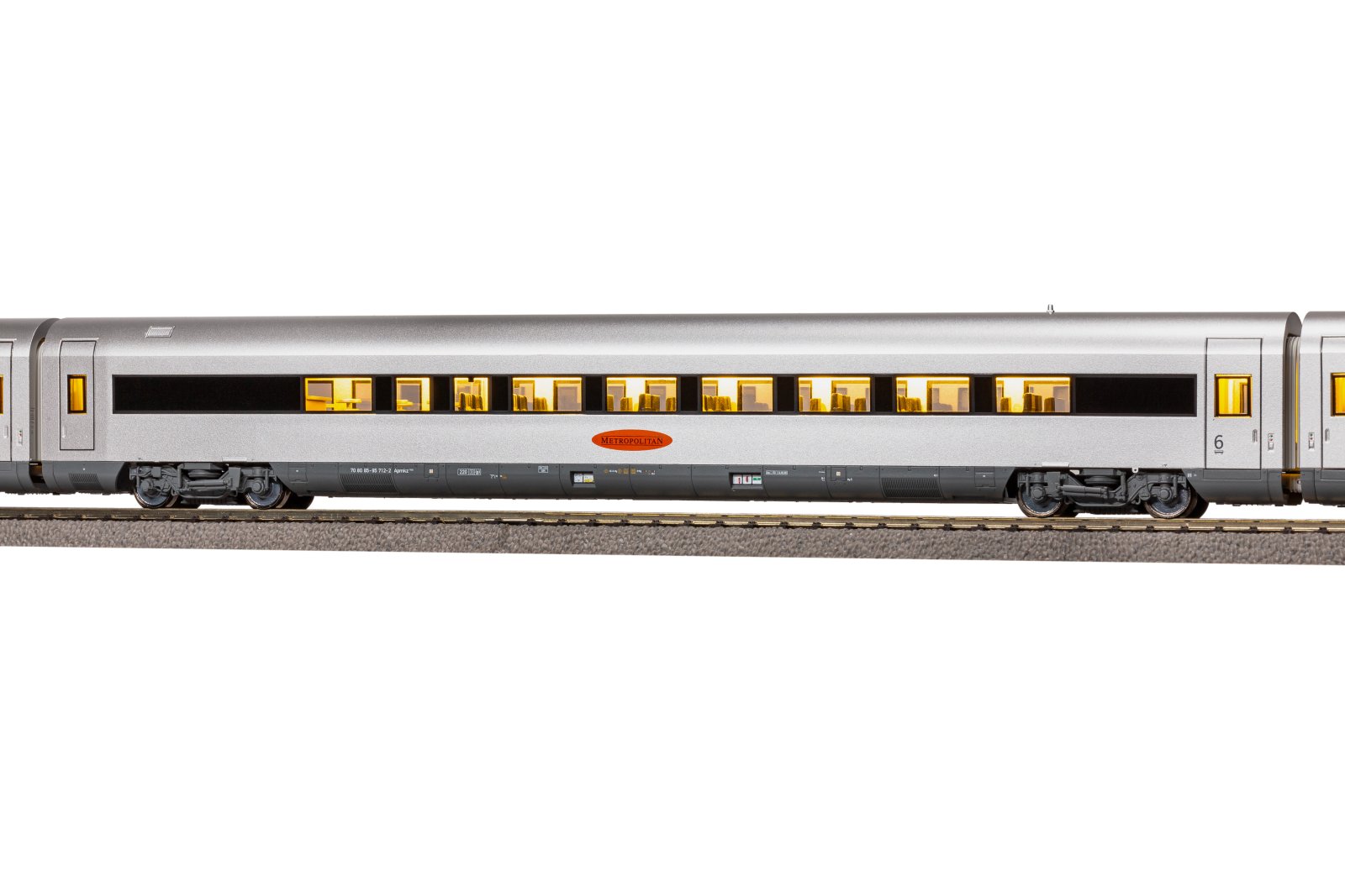 Zugset Metropolitan BR 101 + 2 Personenwg. + Steuerwg. DB AG V