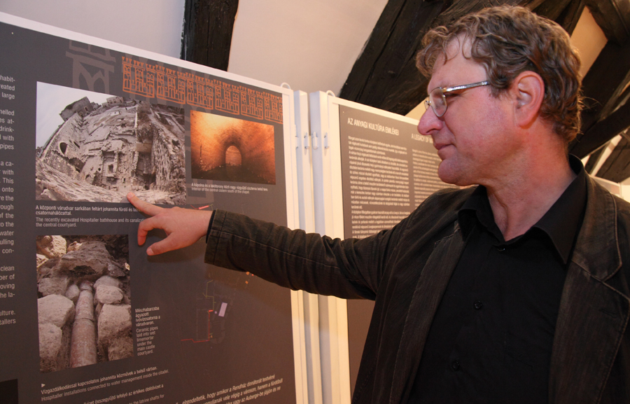 http://www.muemlekem.hu/images/magazin/20101020margatpecs/001.jpg