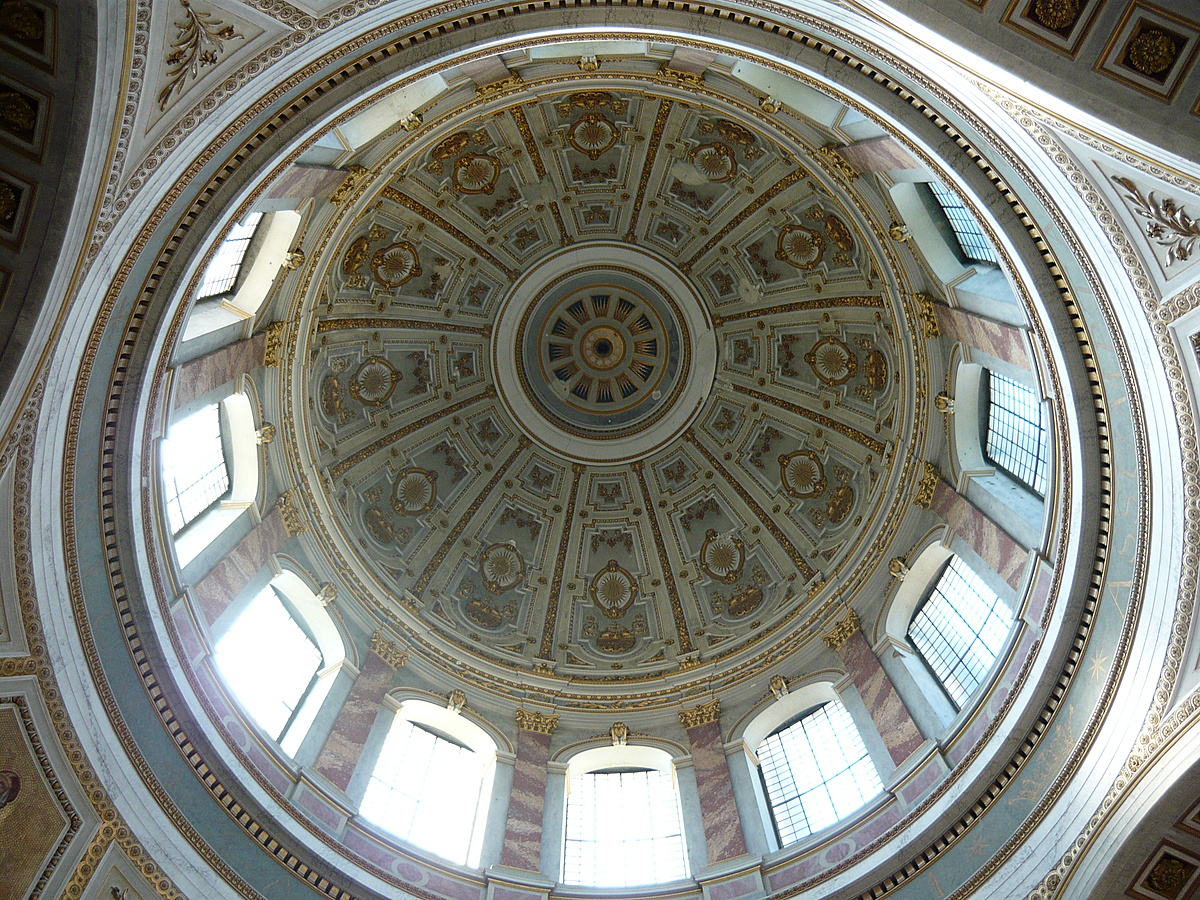 Kupola