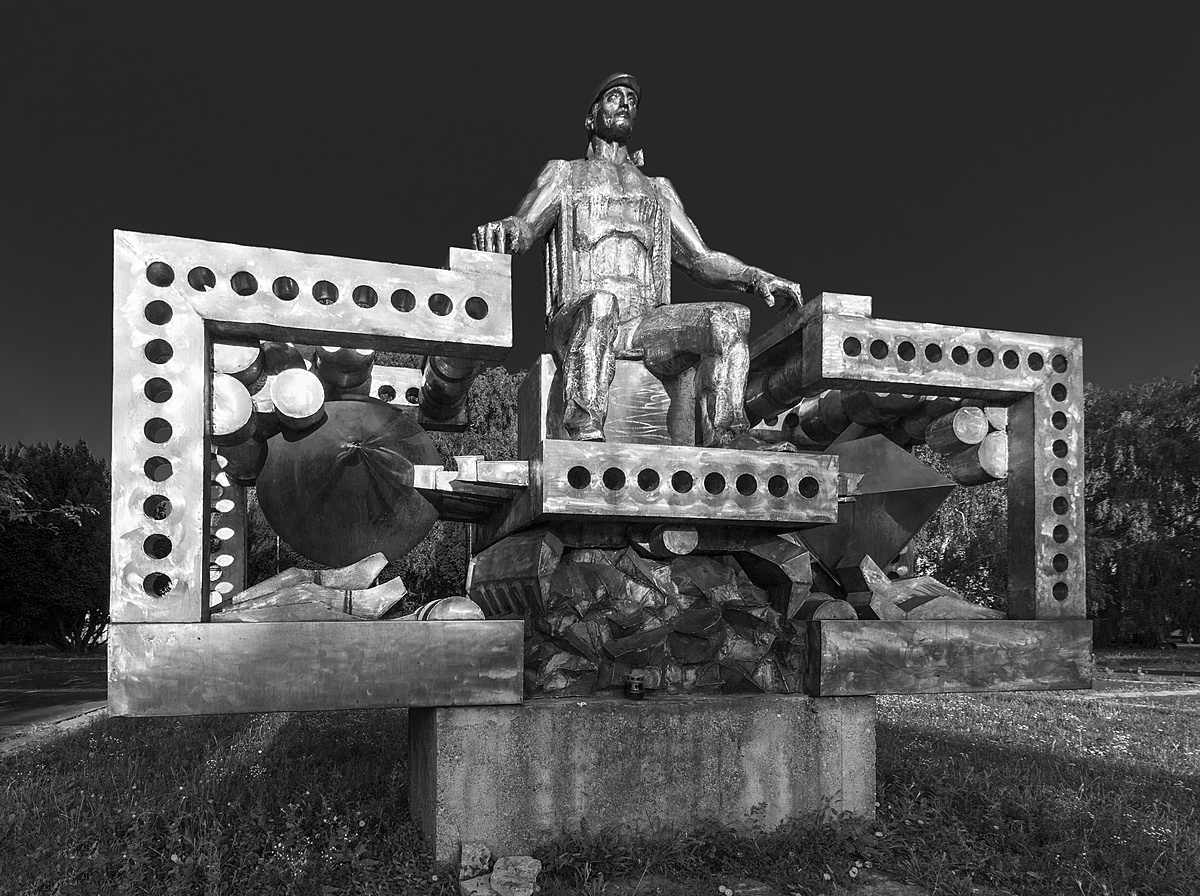 Munkástrón