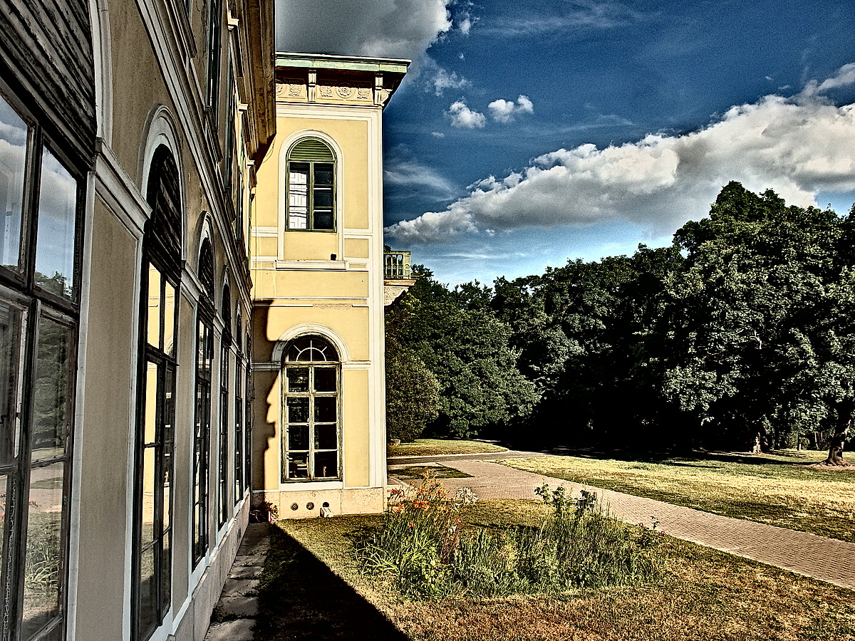 Károlyi Kastély 