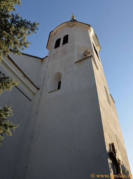 Szentháromság római katolikus templom