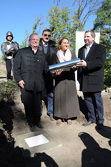 http://www.muemlekem.hu/images/magazin/20131108fuzerkapszula/3.jpg