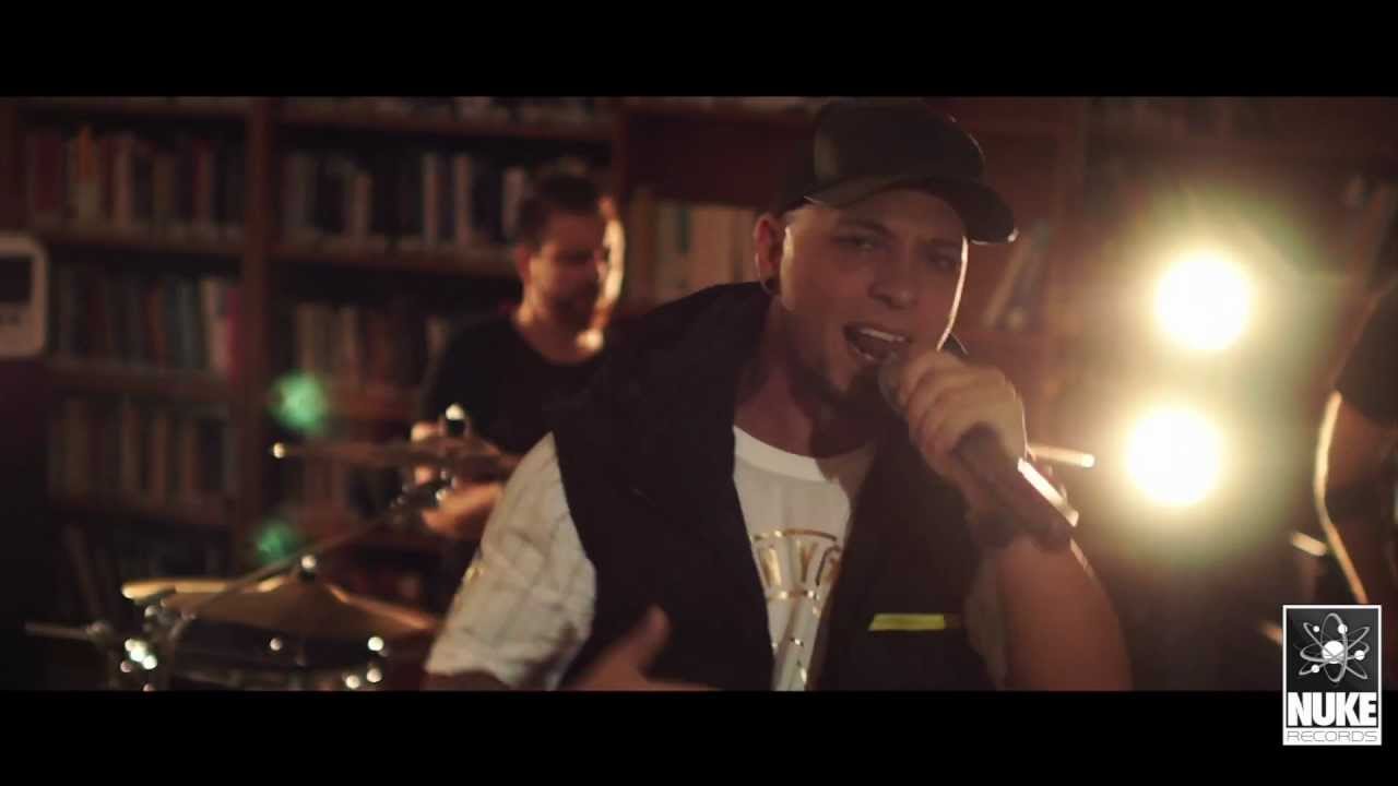 Video: FlyByWire – Κοπάνα Video: FlyByWire – Κοπάνα