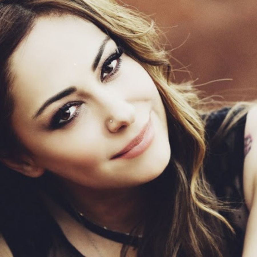 Listen: Μελίνα Ασλανίδου – Καλοκαίρι αγκαλιά μου melina-aslanidou-kalokairi agkalia moy
