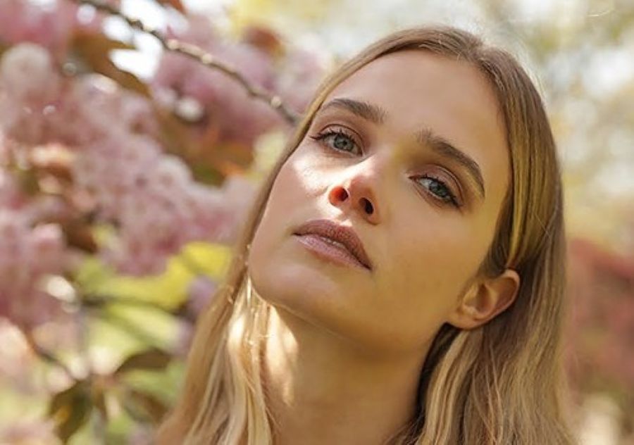 Video: Florrie – Free Falling Florrie-Free Falling