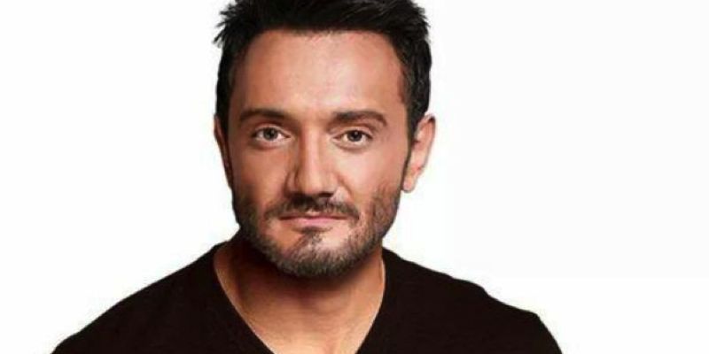 Χρήστος Μενιδιάτης “Προσωρινά” | Single Preview Χρήστος Μενιδιάτης “Προσωρινά” | Single Preview