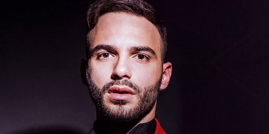 Δημήτρης Καραδήμος “Χίλιες φορές” | Single Premiere Δημήτρης Καραδήμος “Χίλιες φορές” | Single Premiere