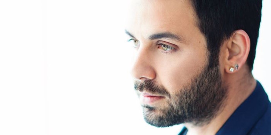 Γιώργος Γιαννιάς “Ο Ενικός” | Single Premiere Γιώργος Γιαννιάς “Ο Ενικός” | Single Premiere