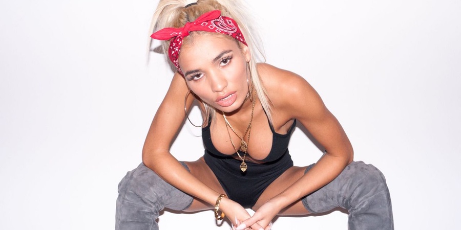 Το νέο single της Pia Mia αναμένεται τον Νοέμβριο Το νέο single της Pia Mia αναμένεται τον Νοέμβριο