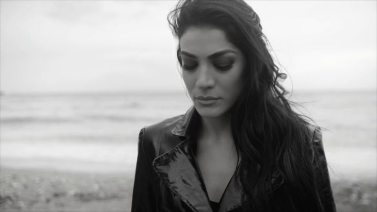 Ήβη Αδάμου “Αυτό τον καιρό” | Video Premiere
