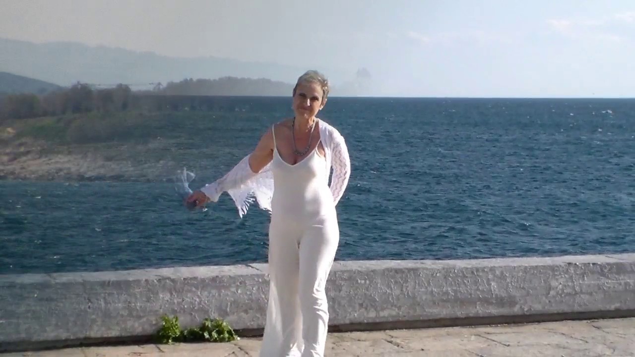 Νεφέλη “Να μουν πουλί θαλασσινό” | Video Premiere Νεφέλη “Να μουν πουλί θαλασσινό” | Video Premiere