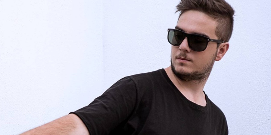 Red Weeller “Frontier” | Single Premiere Red Weeller “Frontier” | Single Premiere
