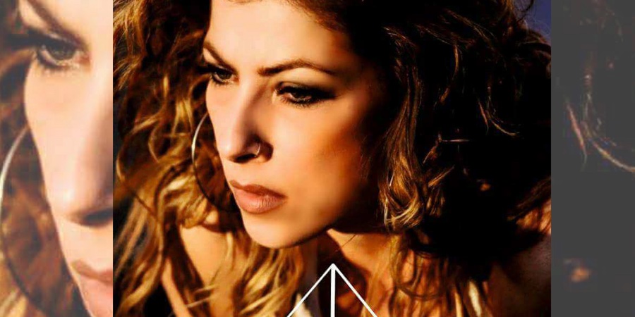 Αγγελική Δημόπουλου “Πίνω στην υγειά μου” | Single Premiere Αγγελική Δημόπουλου “Πίνω στην υγειά μου” | Single Premiere