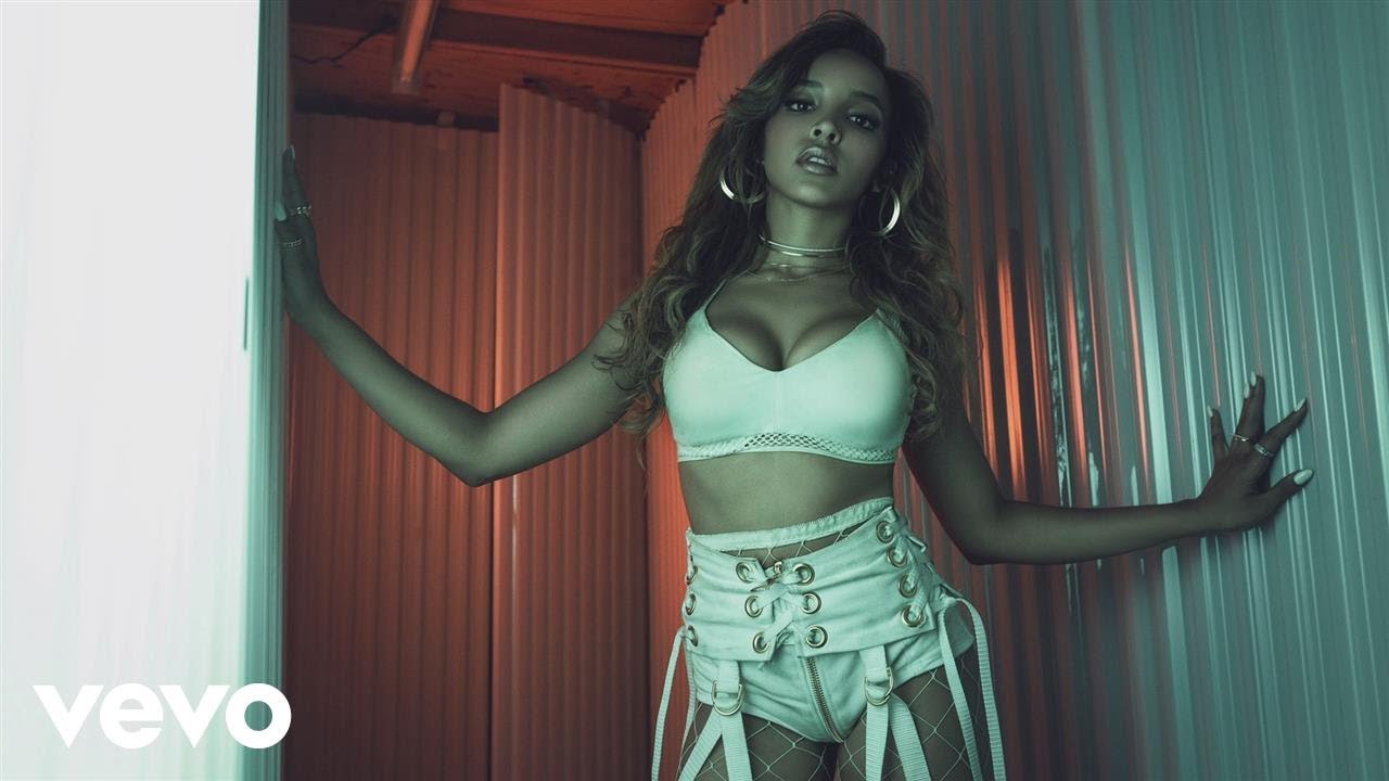 Tinashe feat. Future “Faded Love” | Video Premiere Tinashe feat. Future “Faded Love” | Video Premiere