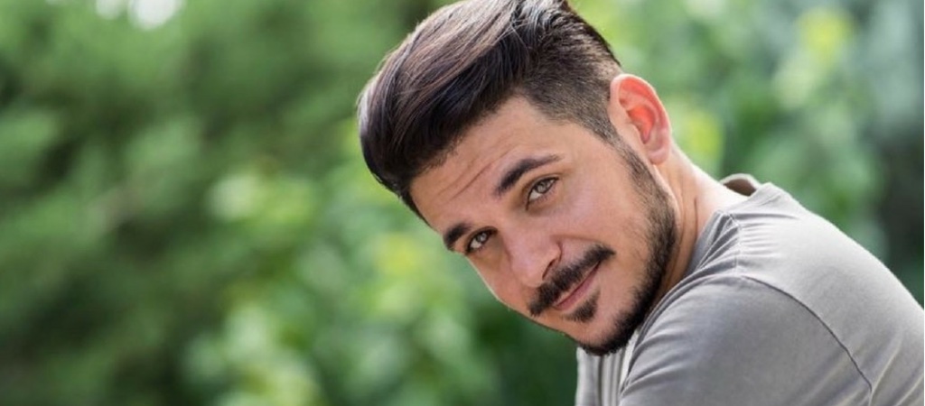 “Ξημερώνει”: 1.000.000 views στο YouTube για το τελευταίο single του Stan Αντιπαριώτη “Ξημερώνει”: 1.000.000 views στο YouTube για το τελευταίο single του Stan Αντιπαριώτη