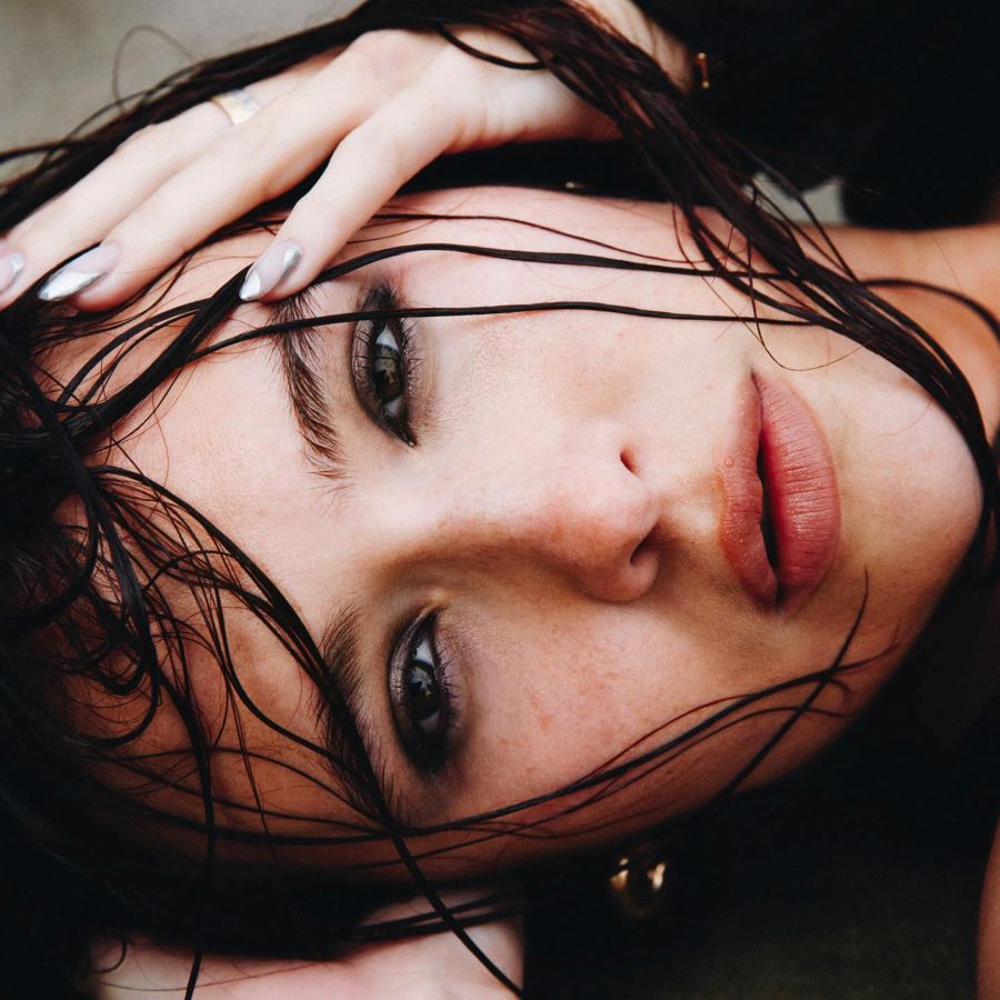Mimi Web-Eyes Closed