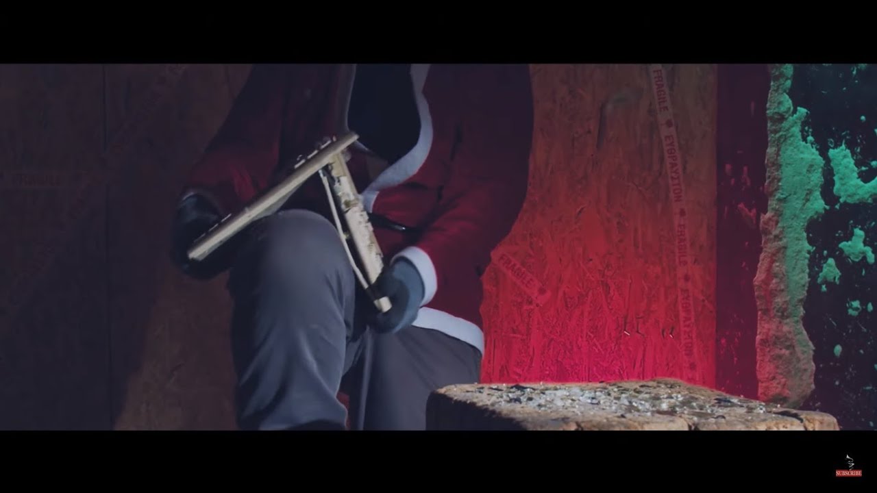 Deejay Nic The Band “Santa’s Day Job” | Video Premiere Deejay Nic The Band “Santa’s Day Job” | Video Premiere