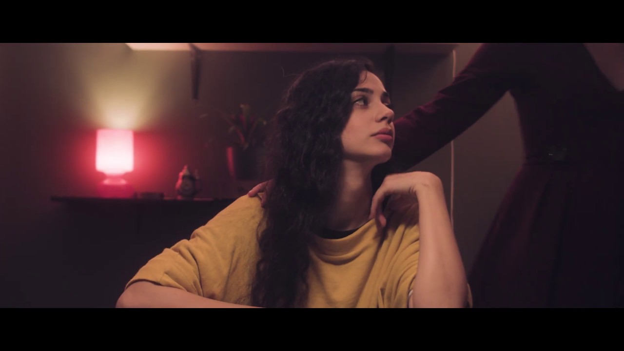 Χριστίνα Ψύχα “Πάει πάει” | Video Premiere Χριστίνα Ψύχα “Πάει πάει” | Video Premiere