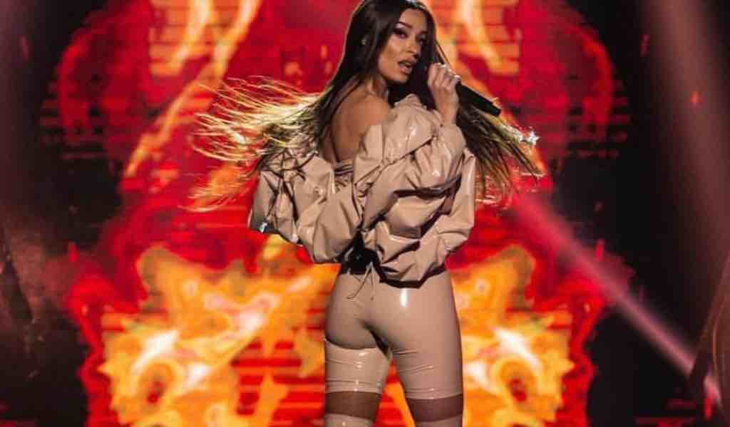 Eurovision: Αποθεώθηκε η Φουρέιρα στον εθνικό τελικό της Ισλανδίας (Video) Eurovision: Αποθεώθηκε η Φουρέιρα στον εθνικό τελικό της Ισλανδίας (Video)