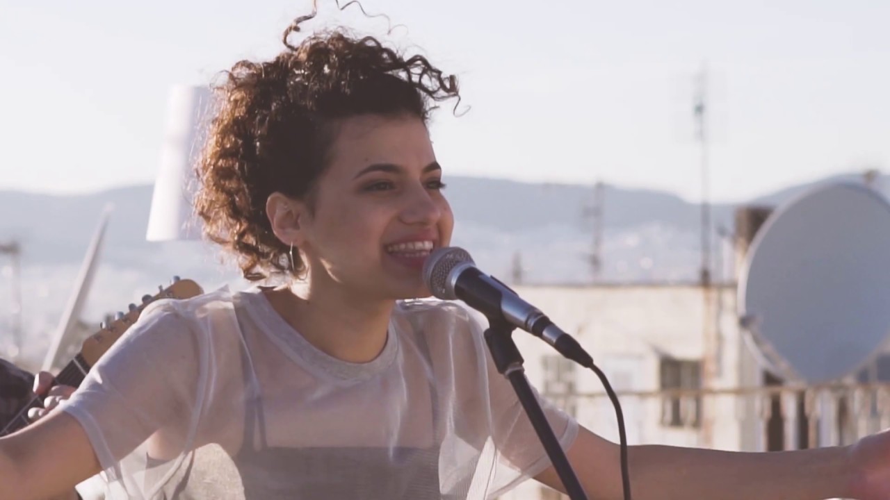 Μυρτώ Βασιλείου “Ανοιξιάτικη μέρα” | Video Premiere Μυρτώ Βασιλείου “Ανοιξιάτικη μέρα” | Video Premiere