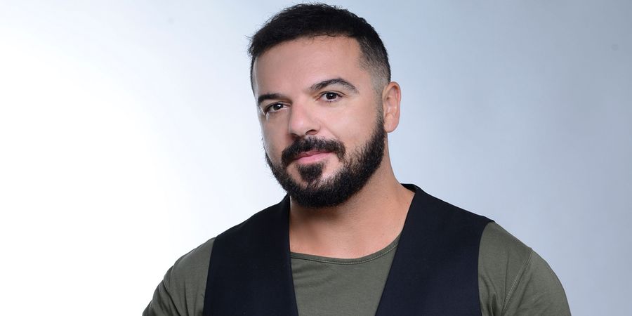 Ο Tριαντάφυλλος έρχεται με φόρα και τα….”Σπάει”….. Ο Tριαντάφυλλος έρχεται με φόρα και τα….”Σπάει”…..