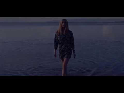 Στεφανία Ζηλακάκη “Kαι όμως θέλω” | Video Premiere Στεφανία Ζηλακάκη “Kαι όμως θέλω” | Video Premiere