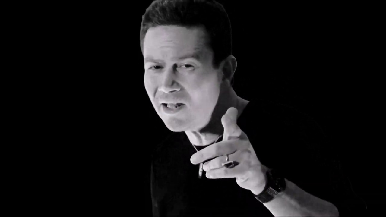 Μάνος Μοναστηριώτης “Να περιμένω το αύριο” | Video Premiere Μάνος Μοναστηριώτης “Να περιμένω το αύριο” | Video Premiere