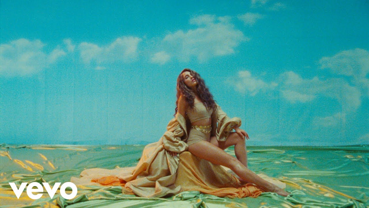 Evangelia “Fotia” | Video Premiere Evangelia “Fotia” | Video Premiere