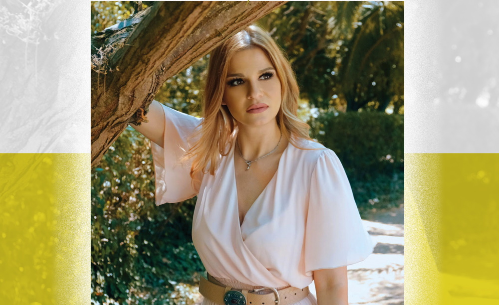 Τζωρτζίνα Νικάκη “Κάτι συμβαίνει” | Video Tzortzina-Nikaki-kati-simvainei