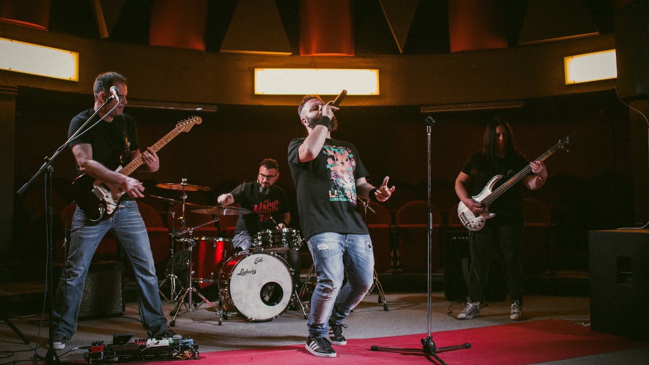 The Magic Bus “Μέρος της Γιορτής” | Video The Magic Bus “Μέρος της Γιορτής” | Video